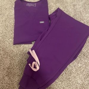 NWOT FIGS Magic Purple Scrub Set